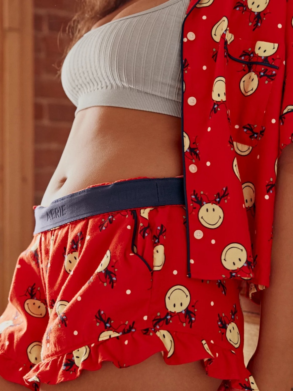 Aerie Red Smile Face Reindeer Button-Front Pajama Top and Shorts Set Sz XL - Picture 5 of 14